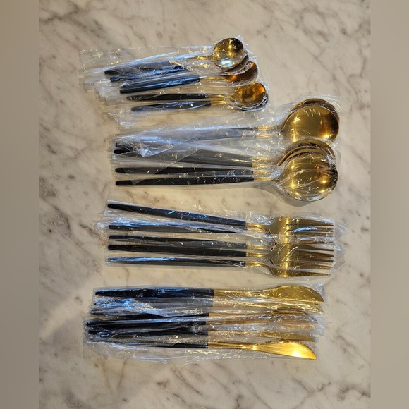 🆕SILVERWARE BUNDLE GOLD/BLACK 24 PIECE SET - Picture 5 of 9